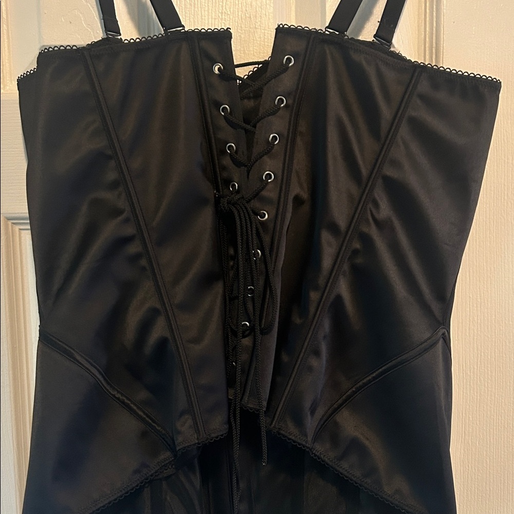 Torrid Satin Corset With Hook Front - Picture 9 of 9